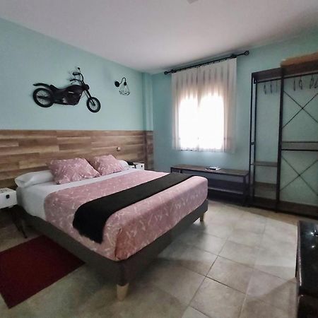Posada Del Camino Real Torrelaguna Esterno foto