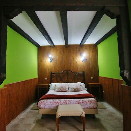 Posada Del Camino Real Torrelaguna Esterno foto