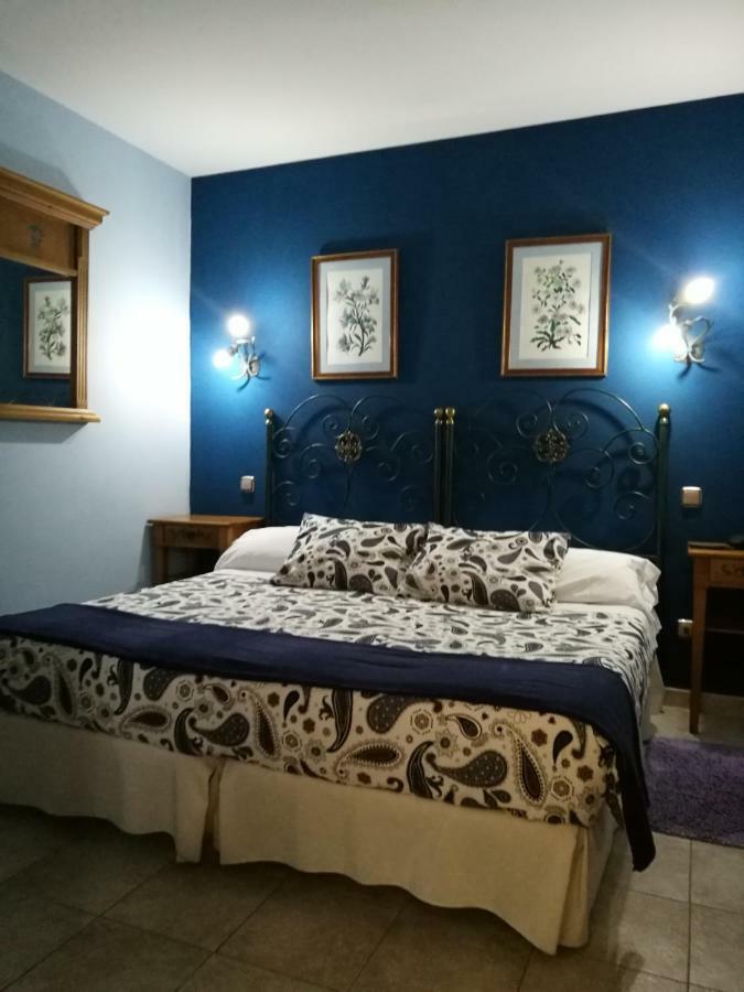 Posada Del Camino Real Torrelaguna Esterno foto