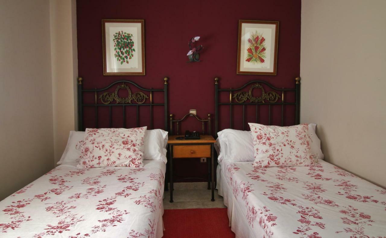 Posada Del Camino Real Torrelaguna Esterno foto